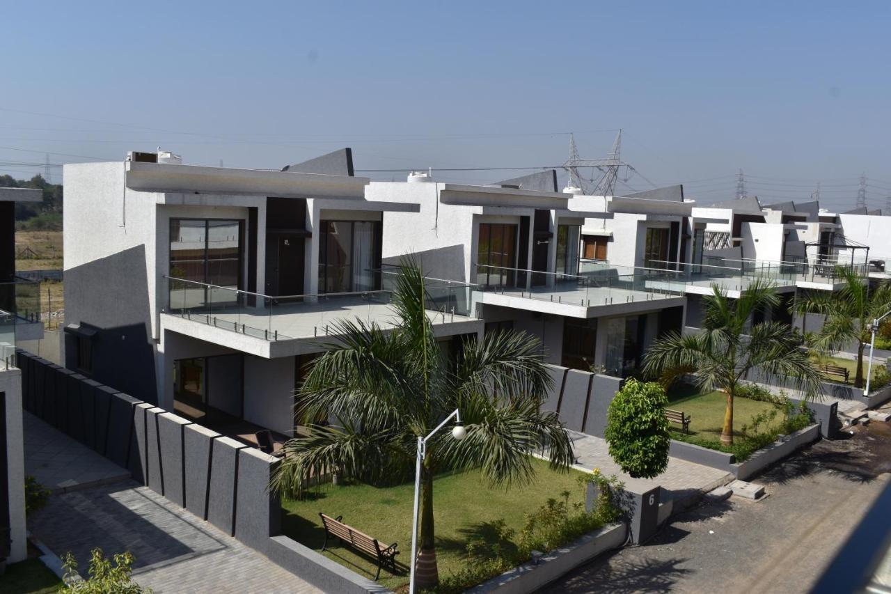 Orbit99 Club And Resort Rawāl Exterior photo